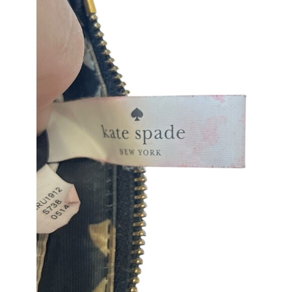 Kate Spade Lolly Chelsea Park Patent Leather Stripe Black Cream Wristlet READ - Picture 5 of 6